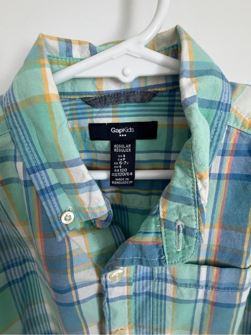 GAP Plaid Button-Down Shirt in Mint, Blue & White
